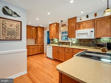 2605 Dalin Dr, Reading, PA 19609 - photo 7