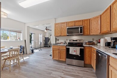 549 E Main St, Orange, MA 01364 - photo 7