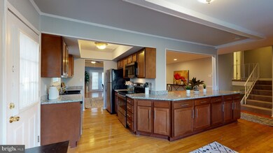 571 Wayward Dr, Annapolis, MD 21401 - photo 5