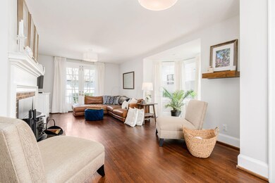 154 Erie Rd, Columbus, OH 43214 - photo 3