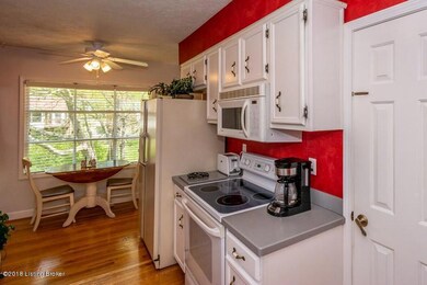 9009 kitchen with pantry and lovely larg