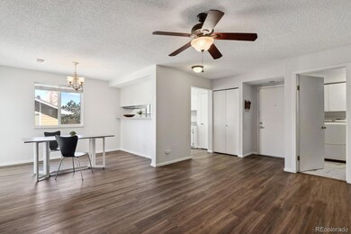3051 S Ursula Cir unit 302, Aurora, CO 80014 - photo 3
