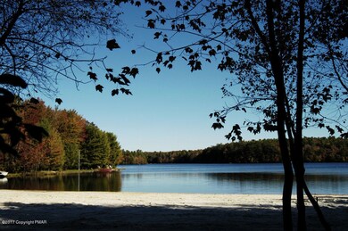 3-Lake-Naomi