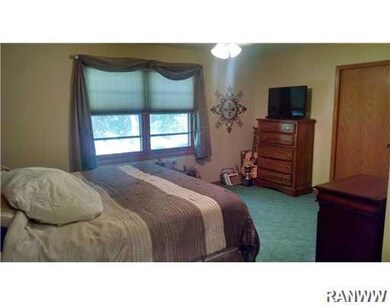 2851 Bobbie St, Eau Claire, WI 54703 - photo 7