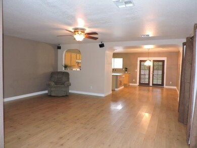 Spacious Family Room