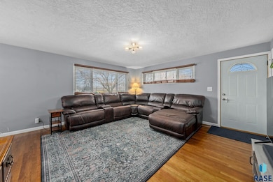 2615 S Norton Ave, Sioux Falls, SD 57105 - photo 7