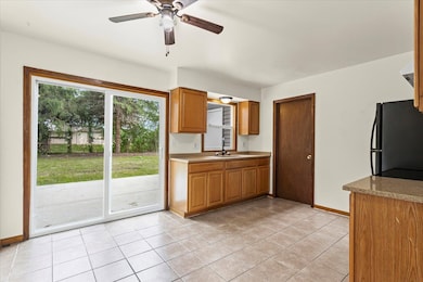 47 W Anchor Rd, Oswego, IL 60543 - photo 5