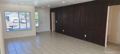 14375 Manzanita Rd, Victorville, CA 92395 - photo 7