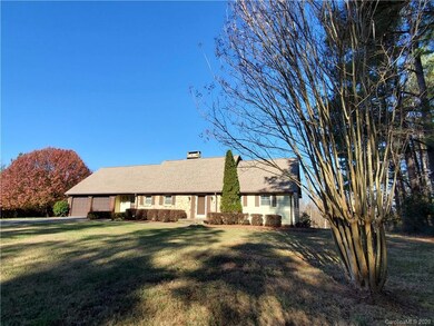 129 Millerwood Ln, Statesville, NC 28625 - photo 4