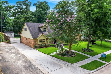 1039 Chamboard Ln, Houston, TX 77018 - photo 4