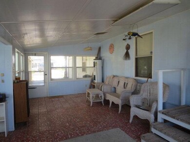 811 Main Grove St, Donna, TX 78537 - photo 2