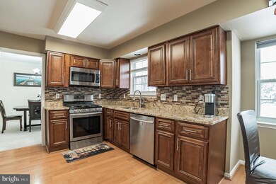 5480 Hunting Horn Dr, Ellicott City, MD 21043 - photo 6