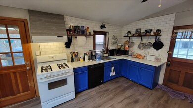 35 Kunkle Ave, Homer City, PA 15748 - photo 5