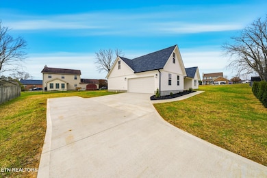 331 Granville Conner Rd, Powell, TN 37849 - photo 5