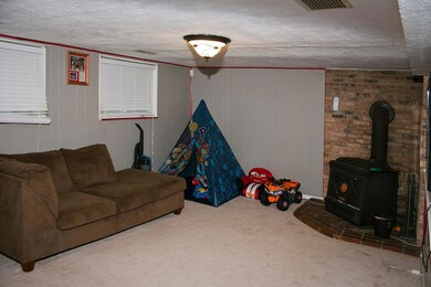 3965 Briggs Rd, Columbus, OH 43228 - photo 5