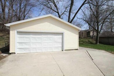 7815 SW 11th St, Des Moines, IA 50315 - photo 4