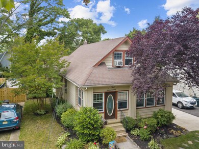 17 E Palmer Ave, Collingswood, NJ 08108 - photo 2