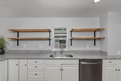 3032 Adams Rd-07