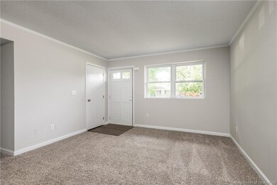 211 Pimlico Dr, New Albany, IN 47150 - photo 4