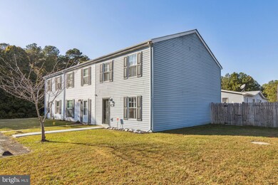 21615 Forest Run Dr, Lexington Park, MD 20653 - photo 2