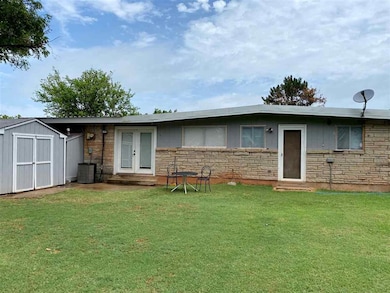 100 Forest Hills Dr, Duncan, OK 73533 - photo 3