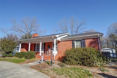 307 S Elm St, Marshville, NC 28103 - photo 6