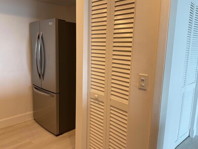 Jefferson Tower unit 1103, West Palm Beach, FL 33401 - photo 5