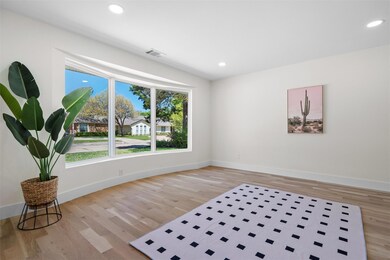 6134 Glennox Ln, Dallas, TX 75214 - photo 5