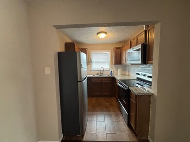 207 Frawley St unit D, Houston, TX 77009 - photo 5