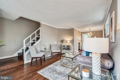 2222 Rollins Dr, Alexandria, VA 22307 - photo 6