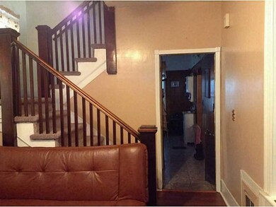 126 Clarence St, Providence, RI 02909 - photo 4