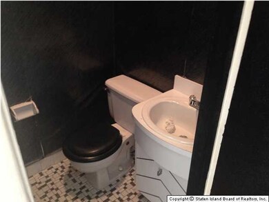 120 Lamped Loop unit A, Staten Island, NY 10314 - photo 7
