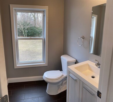 64 Noble St, Westfield, MA 01085 - photo 5