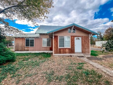 809 Ingle St, Mount Vernon, OR 97865 - photo 4