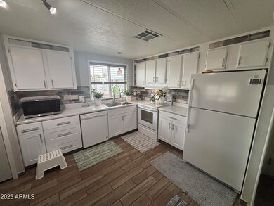 4065 E University Dr unit 510, Mesa, AZ 85205 - photo 3