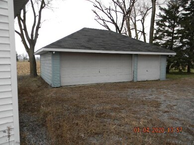 13057 Indianapolis Rd, Yoder, IN 46798 - photo 4