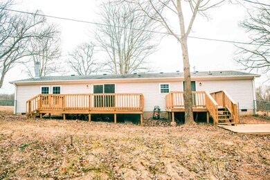 5989 Indiana 54, Bloomfield, IN 47424 - photo 6