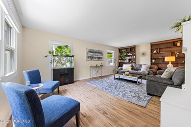 140 Idlebrook Ln, Matawan, NJ 07747 - photo 5