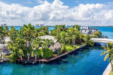 7975 Biscayne Point Cir, Miami Beach, FL 33141 - photo 4