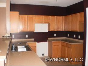 634 Appeldoorn Cir unit 634, Asheville, NC 28803 - photo 3