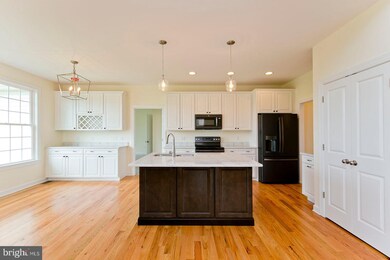 302 Craig Dr, Stephens City, VA 22655 - photo 6