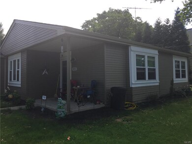 3453 Lanark Rd, Coopersburg, PA 18036 - photo 4