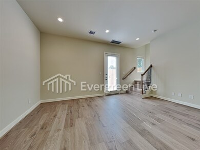 5716 Quinn Landing Ln, Houston, TX 77091 - photo 2