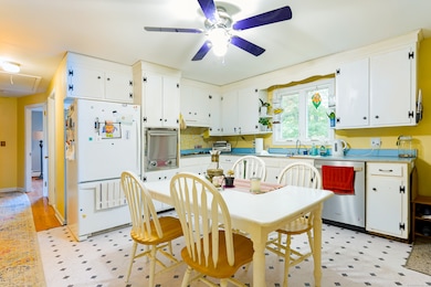 107 Tuthill St, West Haven, CT 06516 - photo 6