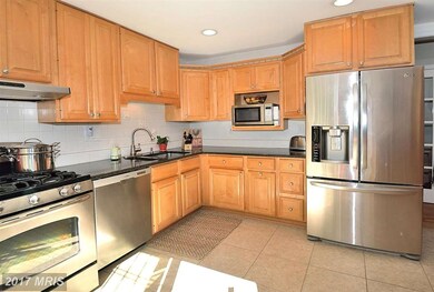 2422 Wanda Way, Reston, VA 20191 - photo 6