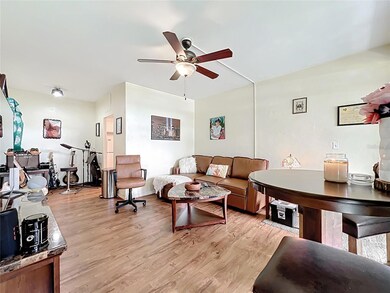 4051 58th St N unit 237C, Kenneth City, FL 33709 - photo 4