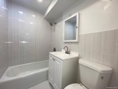 83-60 118th St unit 3C, Kew Gardens, NY 11415 - photo 5