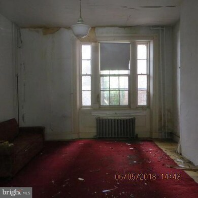 833 Hollins St, Baltimore, MD 21201 - photo 7