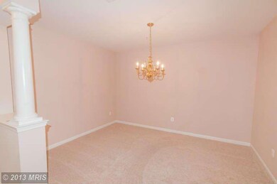 411 Hamlet Club Dr unit 305, Edgewater, MD 21037 - photo 3