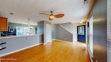 6809 Arbor Creek Dr unit 33, Louisville, KY 40228 - photo 7